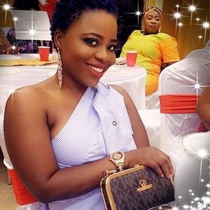 Meet your Posher, Cecilia